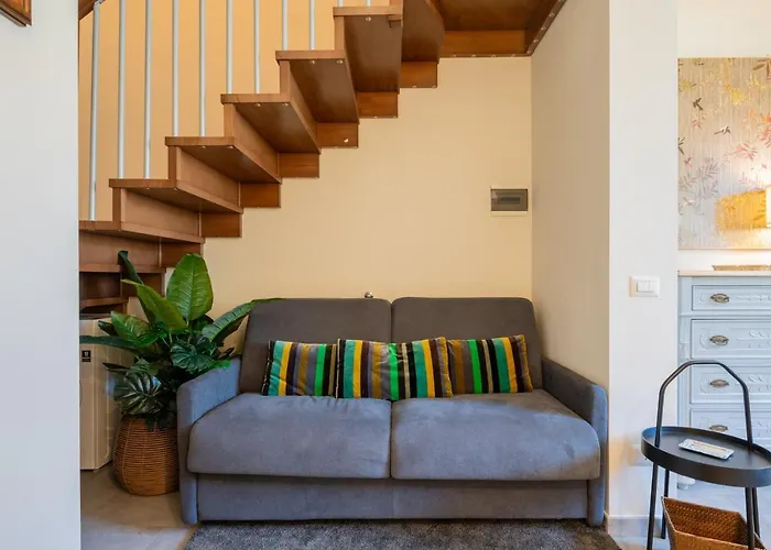 Apartment Guesthost - La Corte Del Re - Piazza Della Liberta